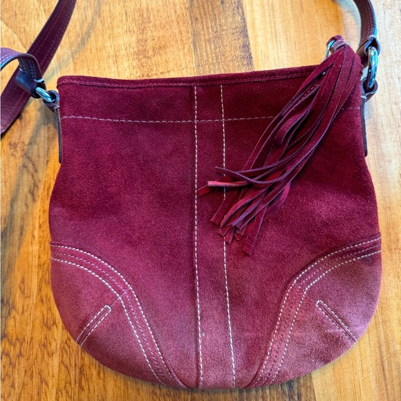 Coach hobo burgundy suede - Picture 1 of 5